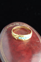 Load image into Gallery viewer, Victorian 15ct Gold and Turquoise Ring