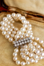 Load image into Gallery viewer, 18ct Pearl and Diamond Bracelet