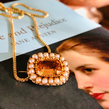 Load image into Gallery viewer, Antique Georgian Fichu Pin, c1795