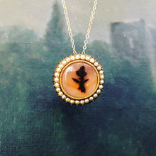 Load image into Gallery viewer, Antique Georgian Gold and Moss Agate Brooch/Pendant