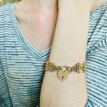 Load image into Gallery viewer, Antique Victorian Gold Gate Bracelet