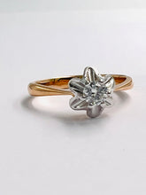 Load image into Gallery viewer, Vintage Diamond Daffodil Flower Ring in 14k Gold