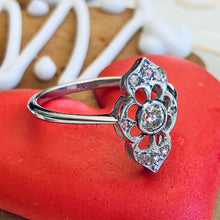 Load image into Gallery viewer, Vintage Art Deco 18ct Diamond Ring