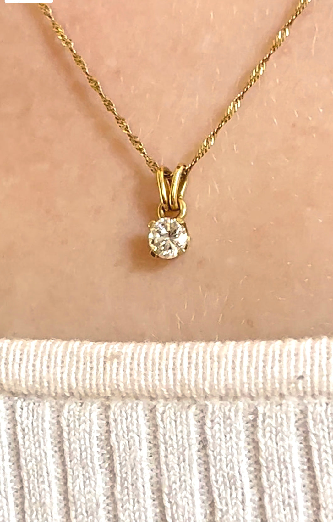 Solitaire Diamond Pendant