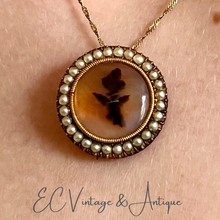 Load image into Gallery viewer, Antique Georgian Gold and Moss Agate Brooch/Pendant
