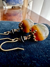 Load image into Gallery viewer, Victorian 18ct Gold Banded Agate Sardonyx Earrings
