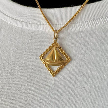 Load image into Gallery viewer, Vintage 9ct Gold Sailboat Pendant
